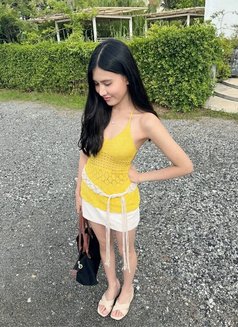 Moji Cutegirl - puta in Bangkok Photo 5 of 7