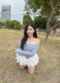 Moji Cutegirl - puta in Bangkok Photo 6 of 7