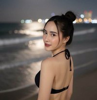 Moji - escort in Amman Photo 1 of 5