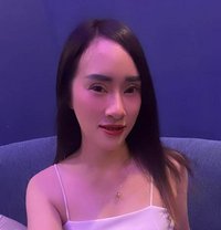 Moji - escort in Amman