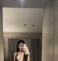 Moji - Transsexual escort in Riyadh Photo 7 of 7