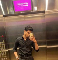 Mok - Male escort in Mumbai
