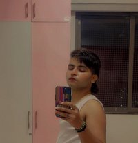 Moksh - masseur in Ahmedabad