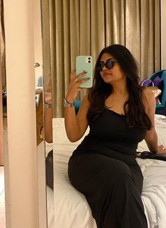 Mokshita - escort in Chennai Photo 2 of 3