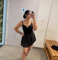 Mokshita - puta in Gandhidham