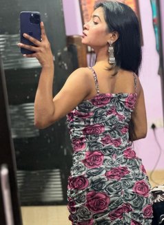 Mokshita - puta in Thane Photo 1 of 4