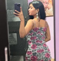 Mokshita - puta in Thane