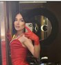 Moliy - Transsexual escort in Riyadh Photo 2 of 3