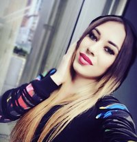 Molli 🇷🇺Top Mistress - Acompañantes transexual in Muscat Photo 5 of 8