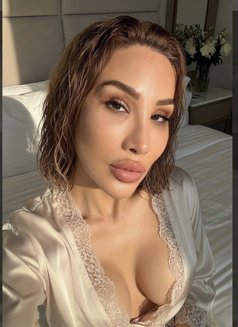 Molli - Transsexual escort in Baku Photo 15 of 16