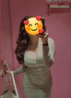 Mollie (Cam+real) - escort in Vadodara Photo 2 of 5