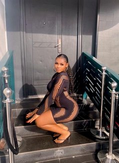 Mollie - escort in Accra Photo 6 of 9