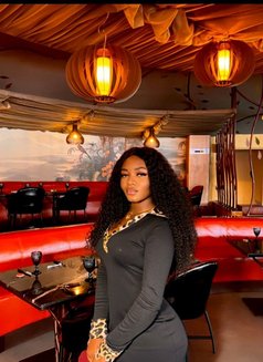 Mollie - escort in Accra Photo 8 of 9