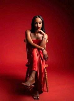 Mollly Love - Acompañantes transexual in Nairobi Photo 5 of 7