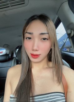 Molly Baby Cumshow - Acompañantes transexual in Makati City Photo 14 of 14