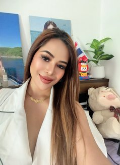 Molly Bellladonna - puta in Phuket Photo 6 of 13