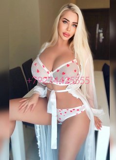 SEXY MOLLY LAST DAYS IN BAHRAIN - escort in Al Manama Photo 17 of 30