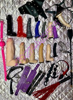 Molly Cim Rimming Toys Short time in Bh - escort in Al Manama Photo 24 of 27