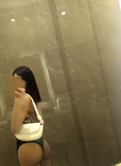 Mólly - escort in Davao Photo 4 of 11