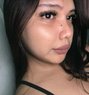 Molly - Transsexual escort in Manila Photo 1 of 6