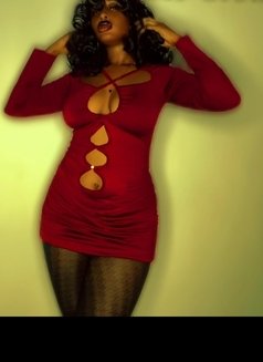 Molly - escort in Lagos, Nigeria Photo 1 of 3