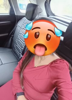 Molly - escort in Indore Photo 2 of 3