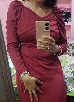 Molly - escort in Vadodara Photo 3 of 4