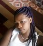 Molly - puta in Nairobi Photo 1 of 2