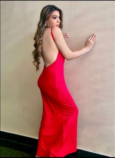 Molly - escort in New Delhi Photo 10 of 14