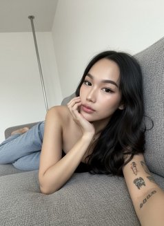 Molly Pretty Party - Acompañantes transexual in Manila Photo 30 of 30