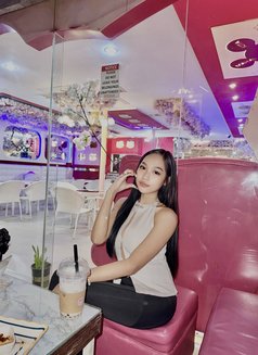 Molly Pretty Party GFE - Acompañantes transexual in Kuala Lumpur Photo 22 of 22