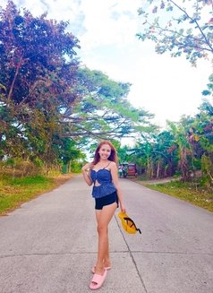 Molly - escort in Riyadh Photo 2 of 2