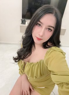 Molly - Acompañantes transexual in Pattaya Photo 8 of 8