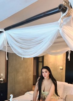 Molly - masseuse in Riyadh Photo 17 of 22