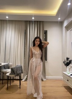 Molly Vi̇p - escort in İstanbul Photo 3 of 7