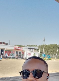 Mombasa Hill Will - Male escort in Nairobi Photo 5 of 5