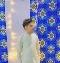GAYS CALL BOY HERE. - Acompañantes masculino in Navi Mumbai