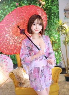 Momo - Acompañante in Okinawa Island Photo 5 of 19
