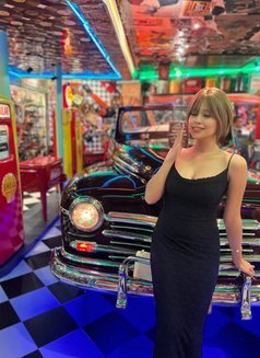 Momo - escort in Manila Photo 3 of 3