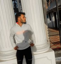 Momo - Male escort in Pune