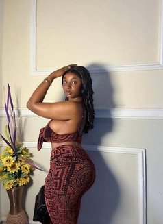 Momo - escort in Greater Noida Photo 4 of 4