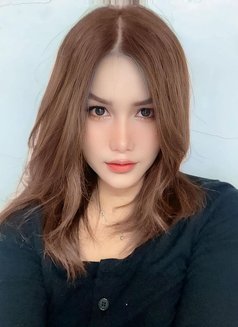 Momoland - escort in Bangkok Photo 5 of 5
