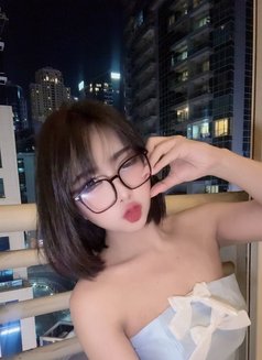 Momo Yanida - masseuse in Dubai Photo 3 of 11
