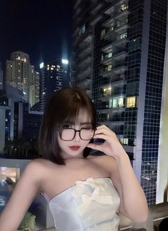 Momo Yanida - masseuse in Dubai Photo 6 of 11