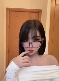 Momo Yanida - masseuse in Dubai Photo 9 of 11