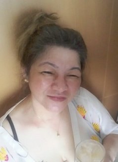 Momshie - escort in Dubai Photo 2 of 2