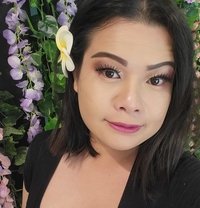 Mon Kamsalf - Acompañantes transexual in Bangkok