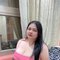 Safia , full service - escort in Al Manama