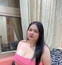 Safia , full service - escort in Al Manama