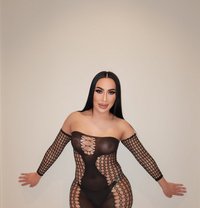 Mona both big monsters - Transsexual escort in Riyadh